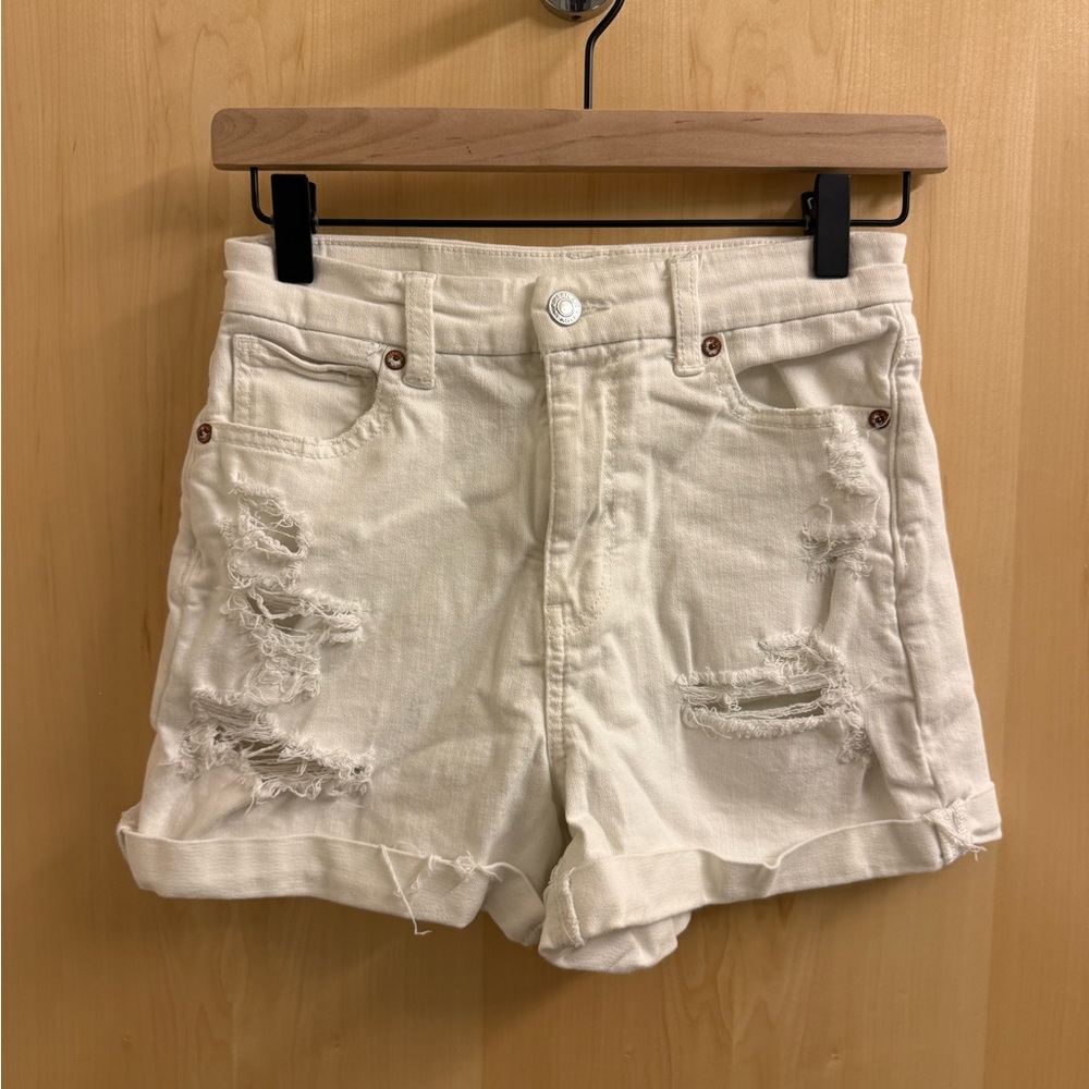 American Eagle Outfitters Off-White Distressed Jean Shorts - Curvy